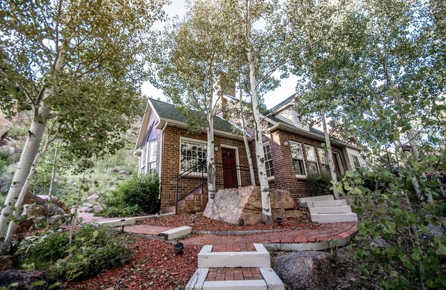 Relax and Unwind at the most relaxing place in Colorado.