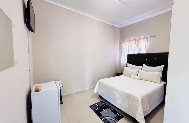 Relax Guest House