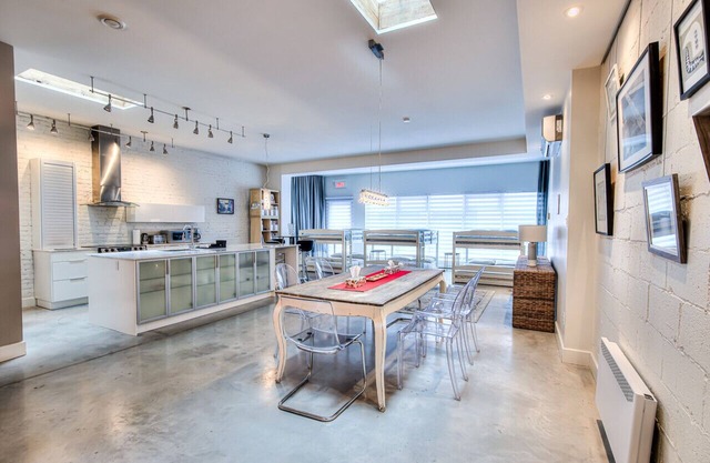 Relaxation, comfort, and convenience! The ultimate destination to experience Montreal.