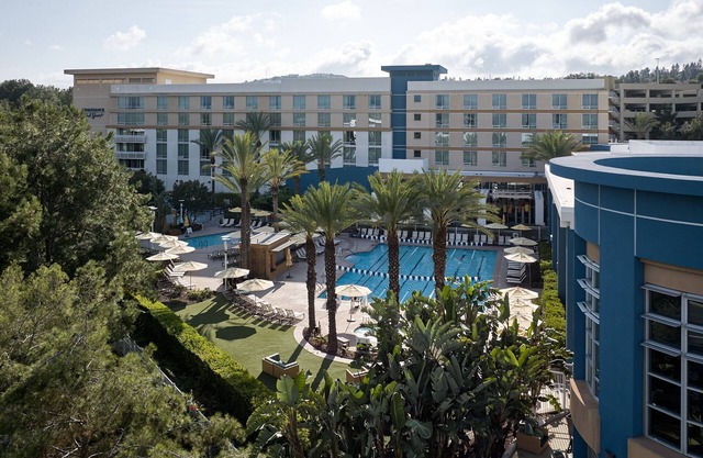 Renaissance ClubSport Aliso Viejo Laguna Beach Hotel