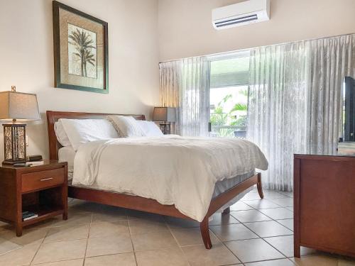 Renovated 2BR at Maui Banyan - Pool, Hot Tub, A/C
