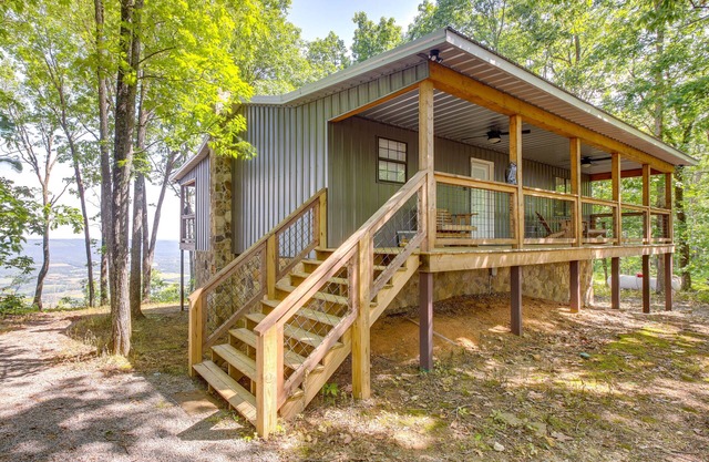 Renovated Cabin w/Decks, Views, & Fire Pit!