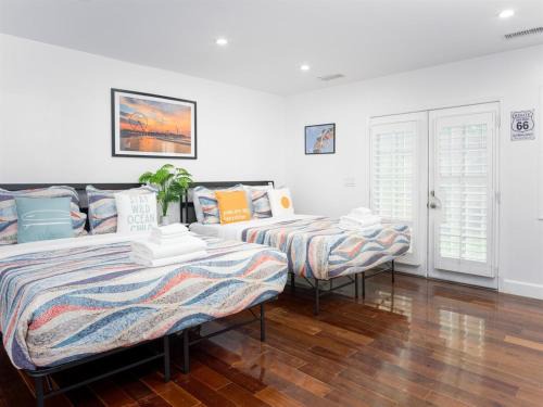 Renovated Home w Playroom games AC WD