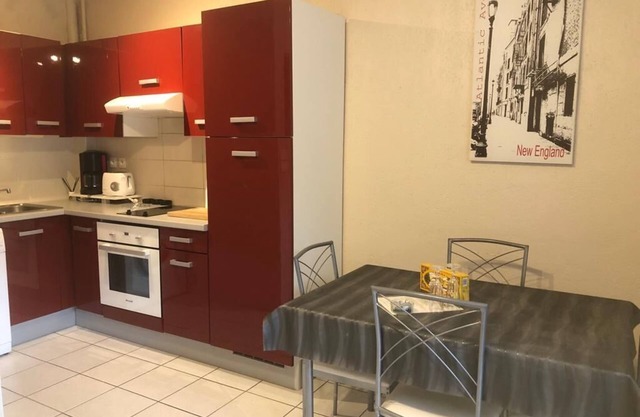 Rent Apartment Amélie-les-Bains-Palalda 2 people 50m des Termes