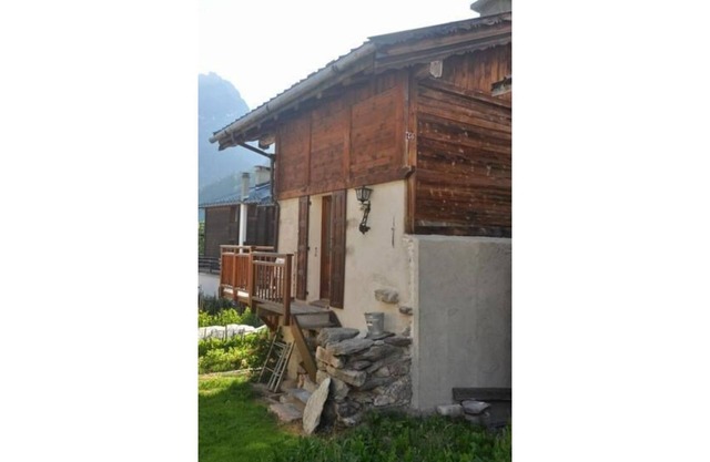 Rental Chalet 4 pers- CHAMONIX (3 Adults + 1 child measuring no more than 1m50