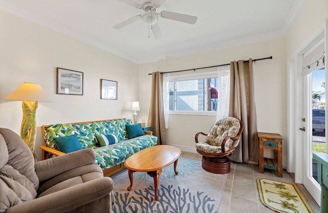 Resort-like | Close to Port | 1bd1ba |1 dog <30lbs | Comforts of Home