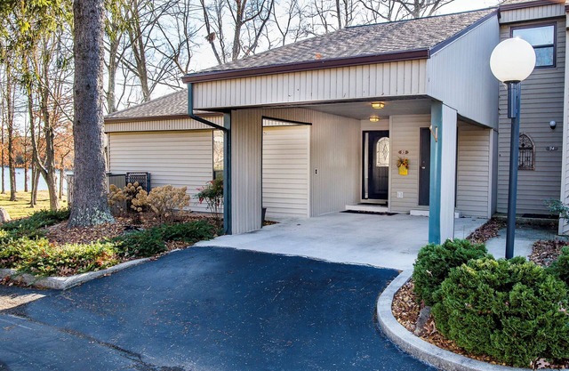🌄 Resort Vacations at Fairfield Glade TN Best View on the Lake 2 bedroom/2 bathrooms