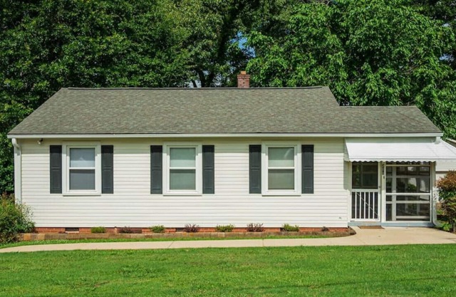 Respite Inn- Monthly Rental 3 Miles to DT GVL
