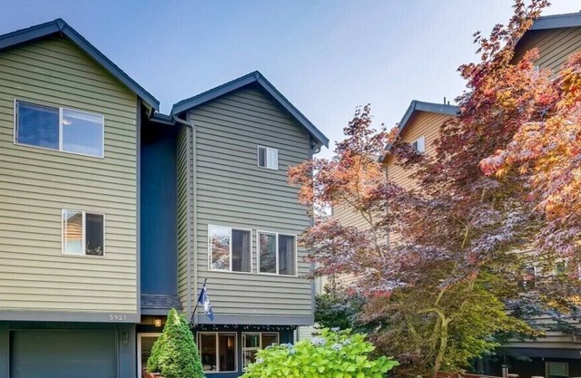 Retreat to West Seattle- Family sized home to unwind in!