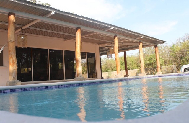 ReyNi House