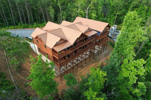 Ridge View by AvantStay 15mins from Pigeon Forge w Pavilion Indoor Pool Hot Tub