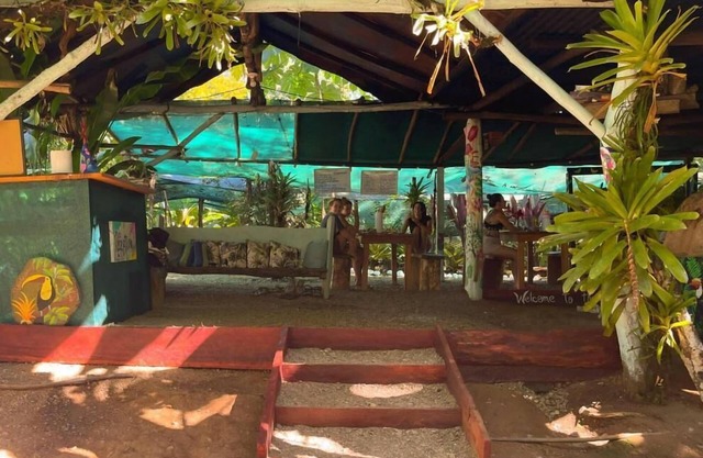 Rio Agujitas Eco Farm Hostel and Tours