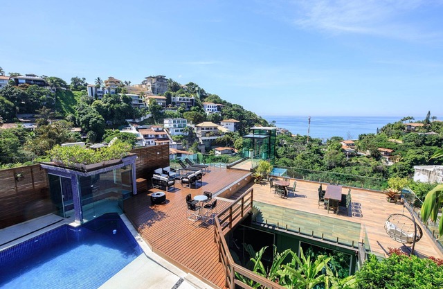Rio052 - Beautiful villa with spectacular sea views in Joá