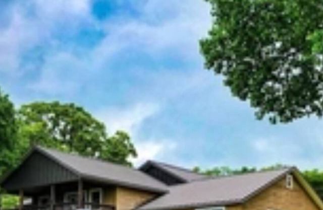 River Access Country Home with Great Views and Sunsets