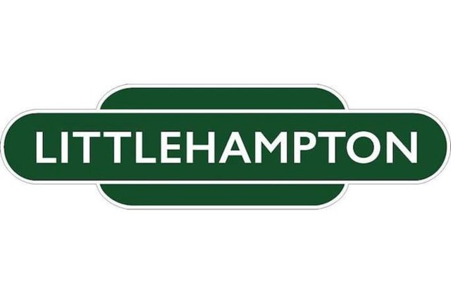 River Road, Littlehampton, Executive Apartment