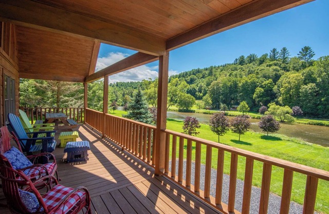 Riverfront Adventures Await | Bring the Whole Family (& Dogs!) | Serendipity on the New River