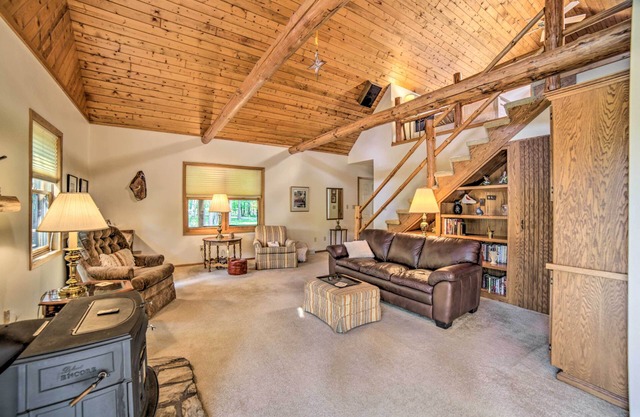 Riverfront Oconto Cabin w/Fire Pit & Yard!