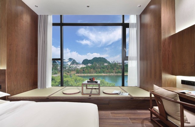 Riverside Wing Hotel Guilin