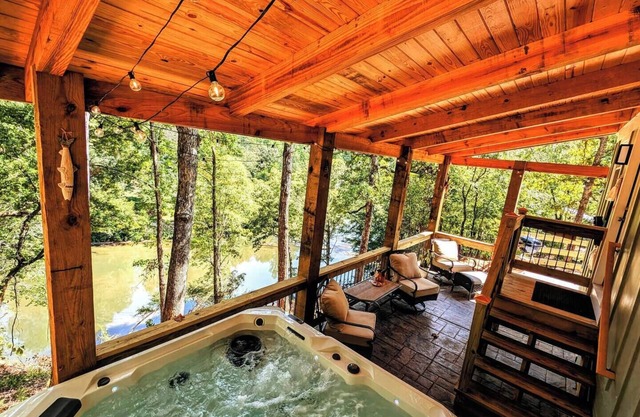 Riversong Cabin