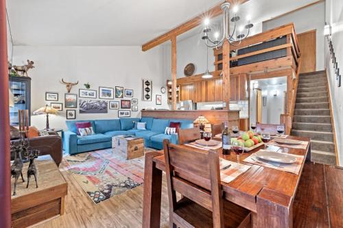 RMR: Columbine 1023 Condo in The AspensWilsonWY
