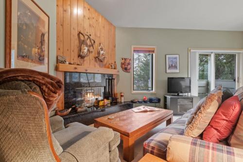 RMR: Mountain Ash 3 Condo in The AspensWilsonWY