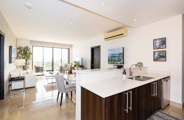 Roble Sabana 302 Ocean view condo at Reserva Conchal
