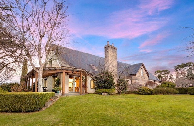 Rockfield Park - Stunning coastal views