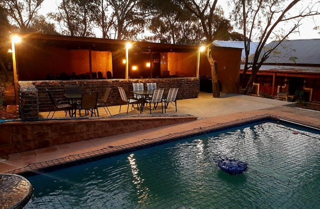 Rocky Hollow Lodge
