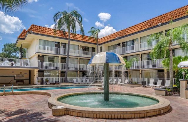 Rodeway Inn Central Clearwater Beach