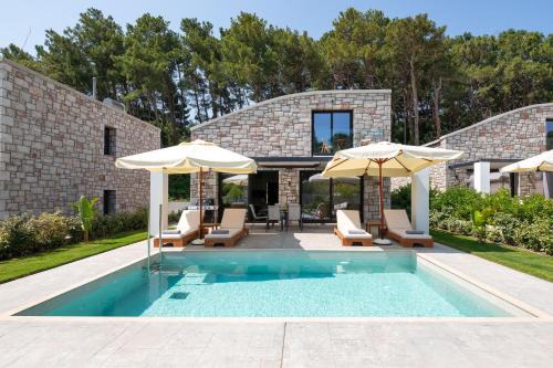 Rokas Luxury Villas