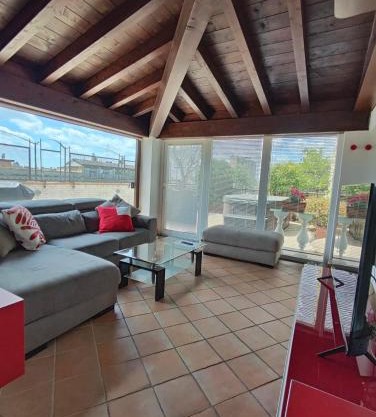 Rooftop Terrace - elegante attico con idromassaggio