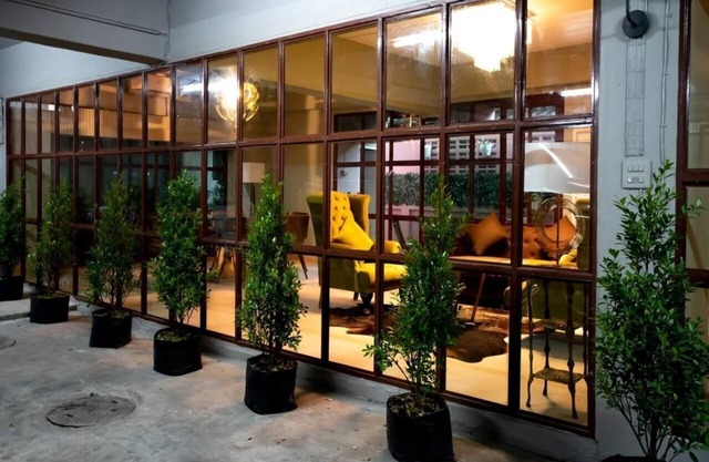 RoomQuest Bangkok Ratchada
