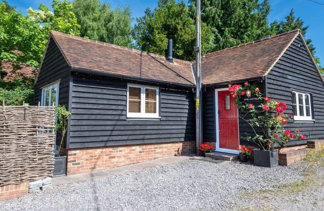 Rose Cottage in the beautiful Maidstone