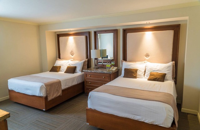 Rose Hotel