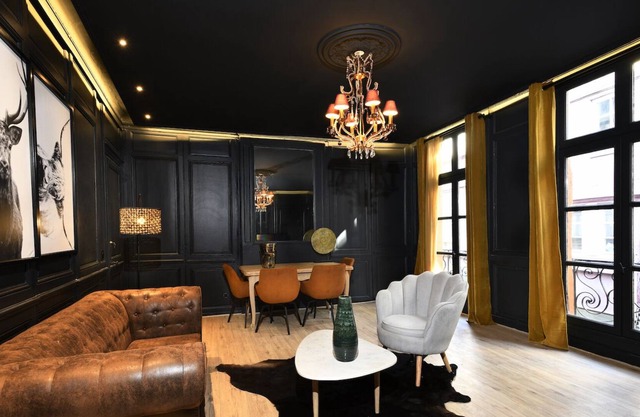 Rouen Hyper Centre 85M2, L'Atypique Haussmann 5*