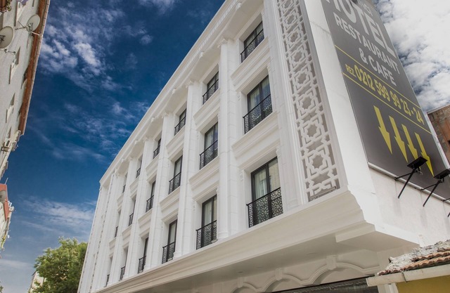 Royal Inci Airport Hotel