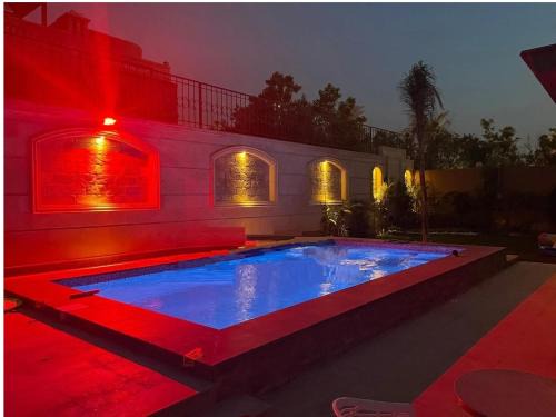 Royal Mansion with private pool in sheikh zayed Compound families