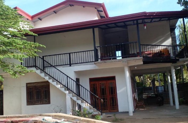 Ruhunupura guest