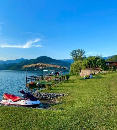 Rustic Heaven Ostrožac Cottage houses