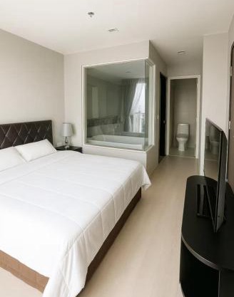 Rythem Luxury Condo Sukhumvit Bangkok
