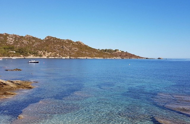 Saint- Florent, Pleasant air-conditioned Studio, Panoramic Gulf View