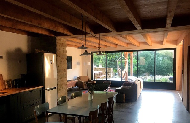 Saint-Tuge Holiday home