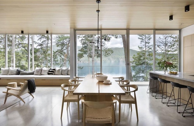 Sakinaw Lake Architectural Midcentury Modern Lakehouse
