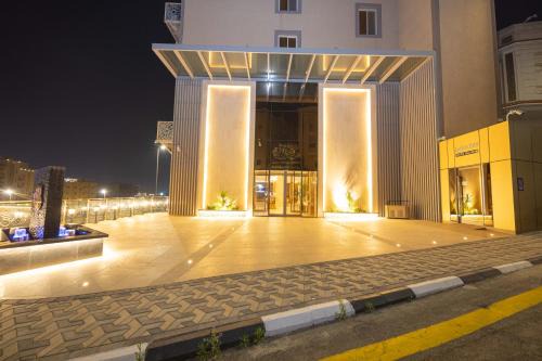 Sakura City Hotel