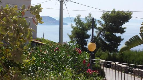 Salina Acroeoliano monolocali in villa