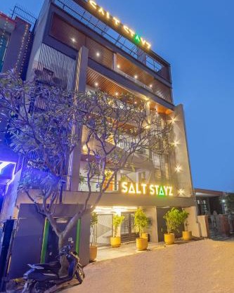 Saltstayz Premier - Paschim Vihar