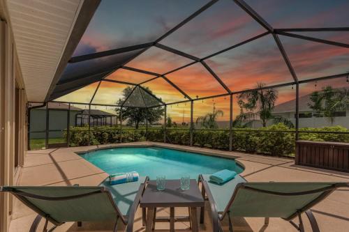 Saltwater Pool and Gas Grill Cape Coral Oasis!