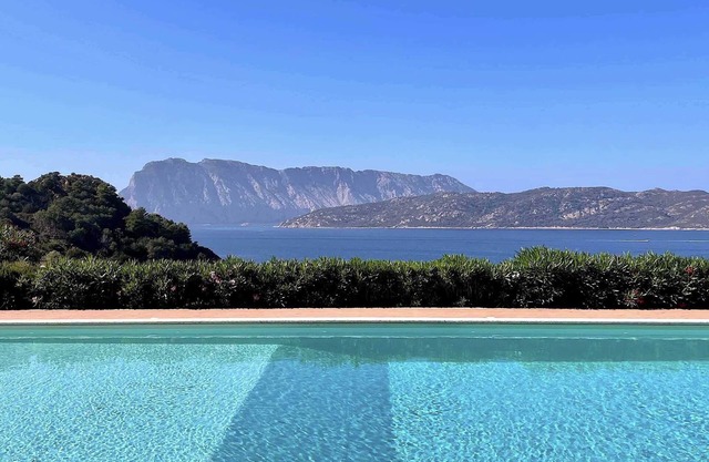 SAN TEODORO PUNTA EST TRILOCALE MERAVIGLIOSA VISTA MARE
