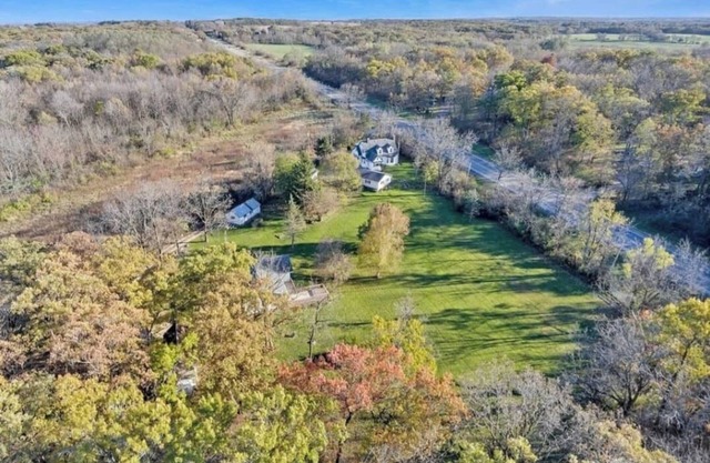 Sanctuary Woodland Guest House, located next to the conservation area!