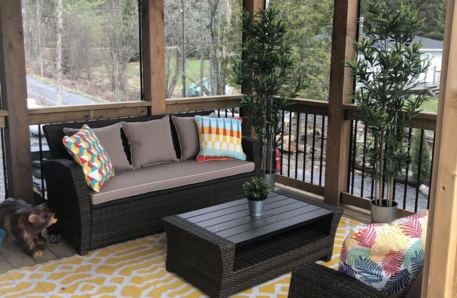 Sandy beach cottage in Muskoka - great for families!
